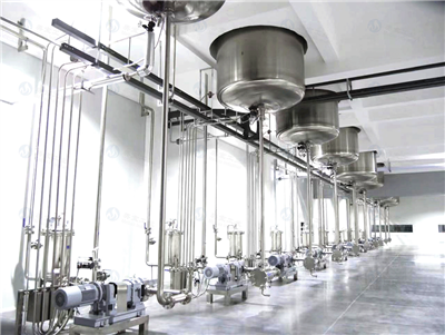 Ekipman pou fè detèjan likid